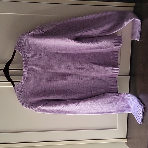 Lioness lilac colored cardigan with extra long sleeves - Picture 2 of 9